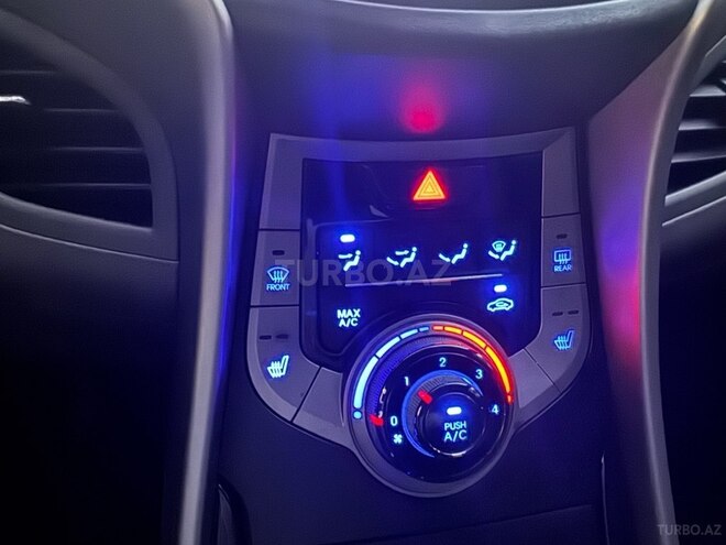 Hyundai Elantra 2014, 185,075 km - 1.8 l - Bakı