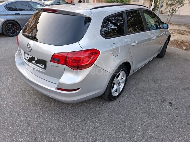 Opel Astra 2011, 220,000 km - 1.3 l - Bakı