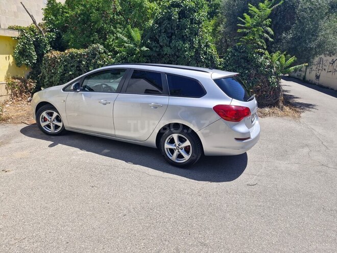Opel Astra 2011, 220,000 km - 1.3 l - Bakı
