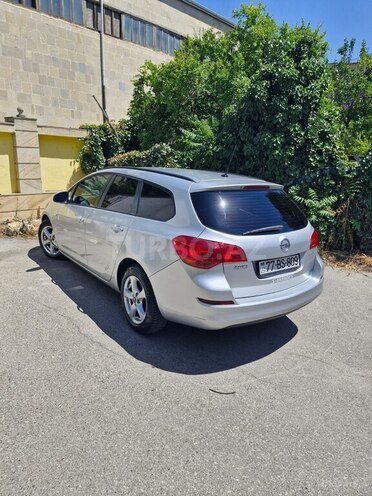 Opel Astra 2011, 220,000 km - 1.3 l - Bakı