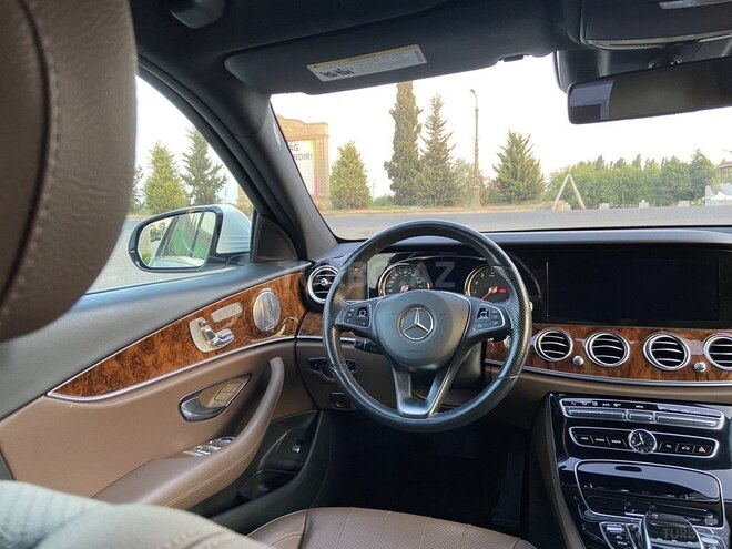 Mercedes E 300 2017, 152,320 km - 2.0 л - Ağcabədi