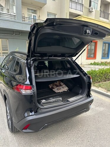 Toyota Corolla Cross 2023, 35,000 km - 2.0 l - Bakı