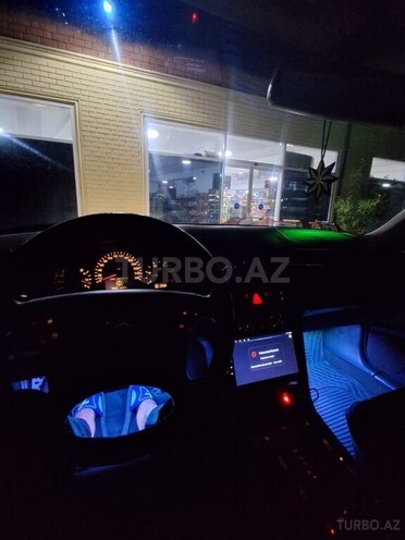 Mercedes E 320 2000, 537,000 km - 3.2 l - Bakı