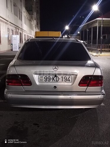 Mercedes E 320 2000, 537,000 km - 3.2 l - Bakı