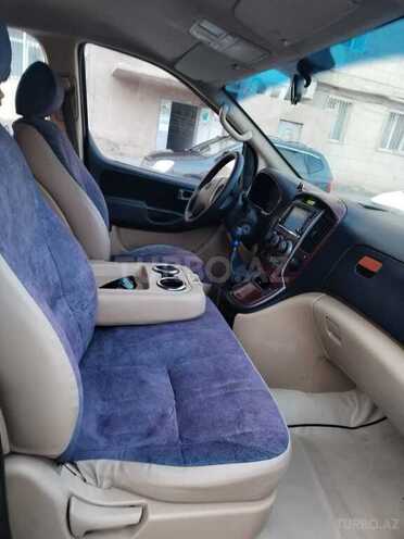 Hyundai H-1 2008, 240,000 km - 2.5 l - Bakı