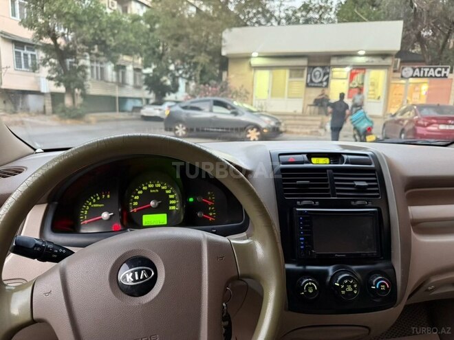 Kia Sportage 2007, 300,000 km - 2.0 l - Bakı