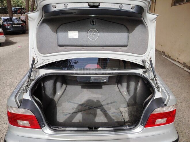BMW 525 2001, 310,000 km - 2.5 l - Bakı