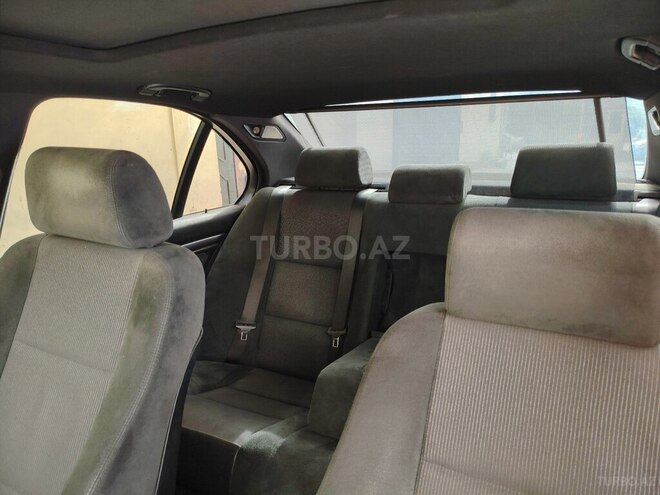 BMW 525 2001, 310,000 km - 2.5 l - Bakı