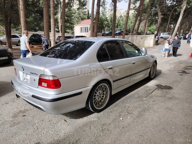 BMW 525 2001, 310,000 km - 2.5 l - Bakı