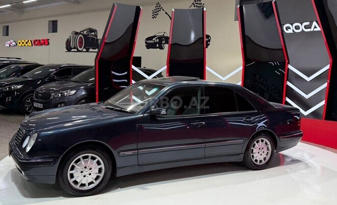 Mercedes E 270 2000, 322,033 km - 2.7 l - Sumqayıt