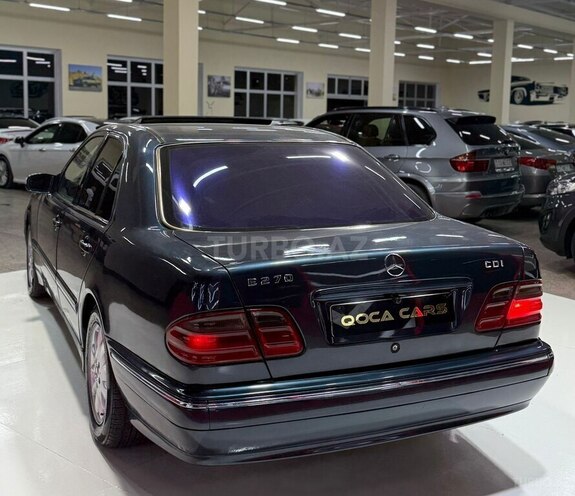 Mercedes E 270 2000, 322,033 km - 2.7 l - Sumqayıt