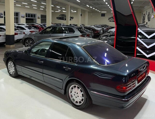 Mercedes E 270 2000, 322,033 km - 2.7 l - Sumqayıt