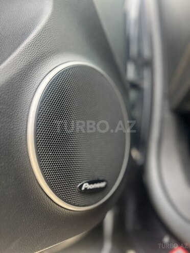 Chevrolet Cruze-18