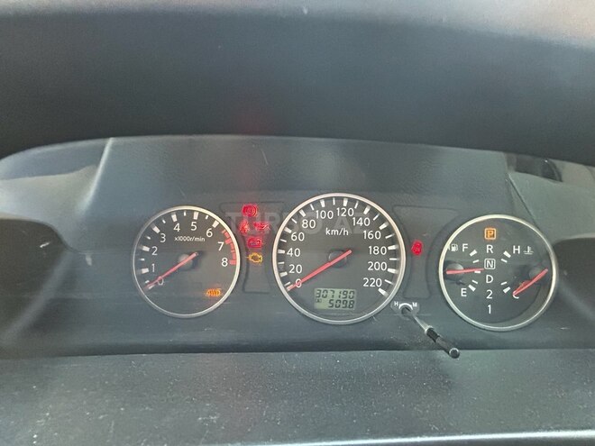 Nissan X-Trail 2008, 307,000 km - 2.5 l - Bakı