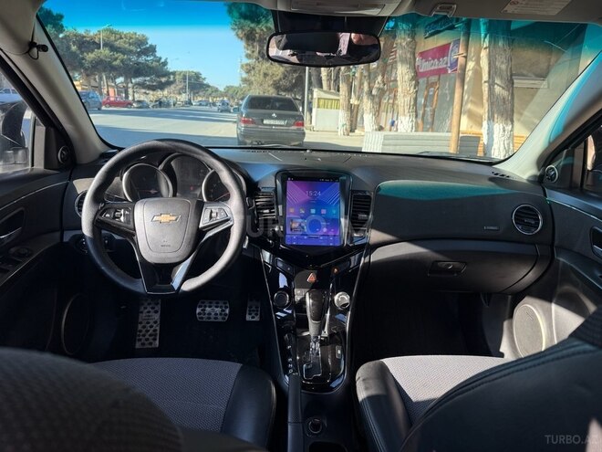 Chevrolet Cruze-5