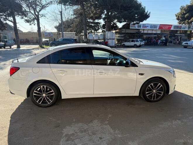 Chevrolet Cruze-3