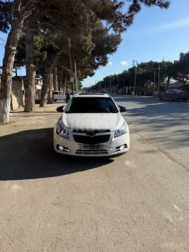 Chevrolet Cruze-1