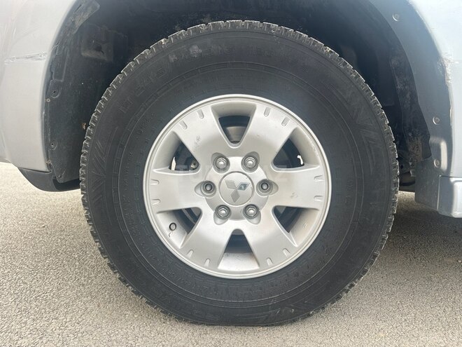 Mitsubishi Pajero 2004, 288,000 km - 3.0 л - Bakı