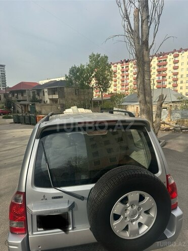 Mitsubishi Pajero 2004, 288,000 km - 3.0 л - Bakı