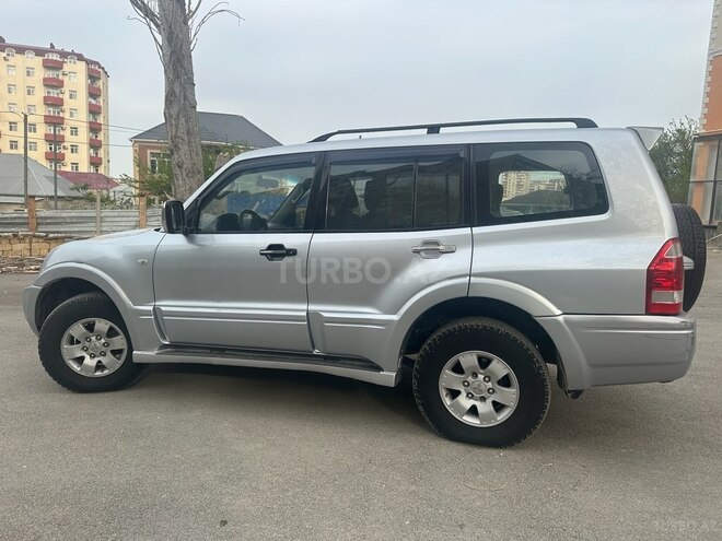 Mitsubishi Pajero 2004, 288,000 km - 3.0 л - Bakı