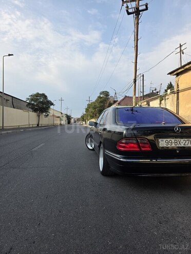 Mercedes E 270 1999, 400,000 km - 2.7 l - Bakı