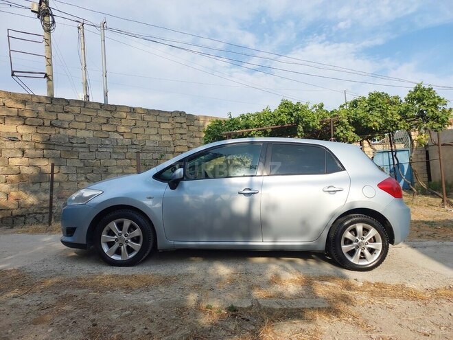 Toyota Auris 2008, 267,895 km - 1.4 l - Bakı