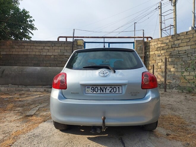Toyota Auris 2008, 267,895 km - 1.4 l - Bakı