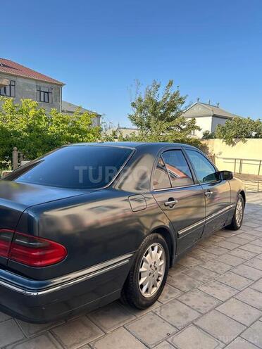 Mercedes E 220 d 1999, 470,000 km - 2.2 l - Sumqayıt