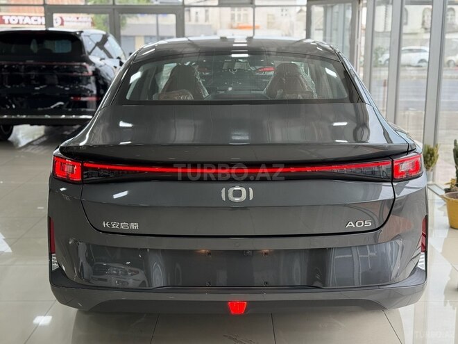 Changan Qiyuan A05 2025, 0 km - 1.5 л - Bakı
