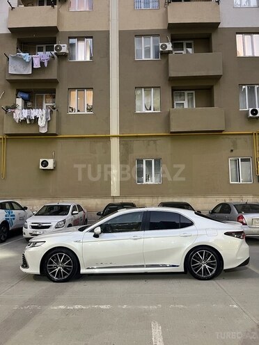Toyota Camry-10