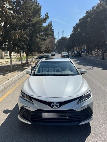 Toyota Camry-1