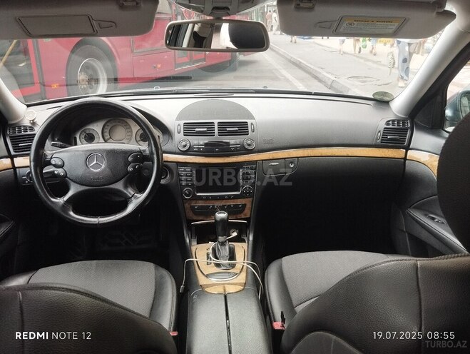 Mercedes E 220 d 2006, 301,245 km - 2.2 л - Bakı