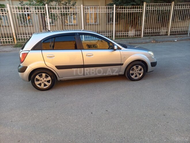 Kia Rio 2007, 335,000 km - 1.5 л - Bakı