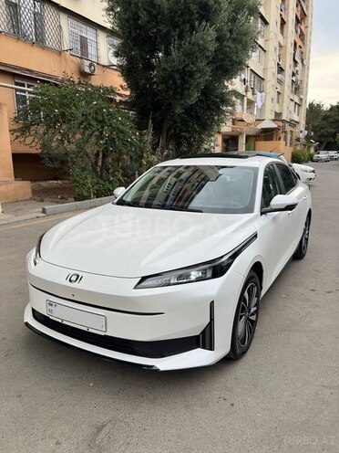 Changan Qiyuan A05 2025, 0 km - 1.5 л - Bakı