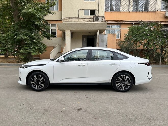 Changan Qiyuan A05 2025, 0 km - 1.5 л - Bakı