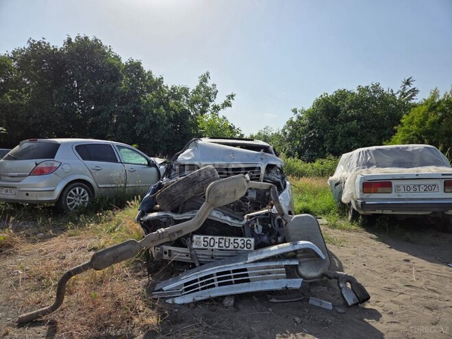 Mercedes E 220 1994, 23,000 km - 2.2 l - Ağsu