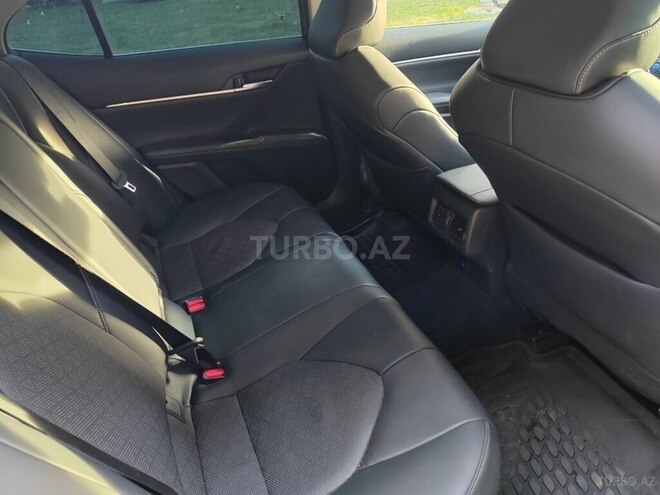 Toyota Camry 2023, 70,000 km - 2.5 l - Bakı