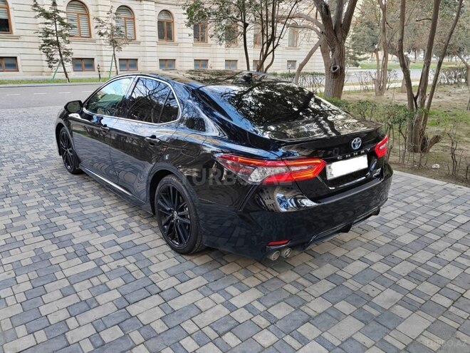 Toyota Camry 2023, 70,000 km - 2.5 l - Bakı