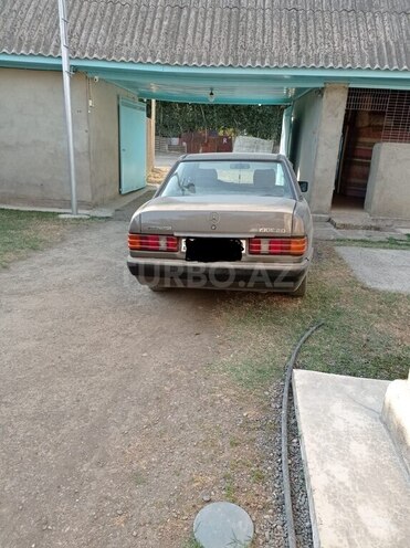 Mercedes 190 1989, 69,583 km - 2.0 l - Lənkəran