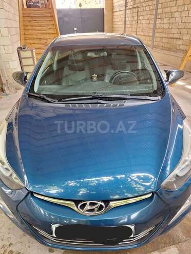 Hyundai Elantra 2015, 115,000 km - 1.8 l - Xudat