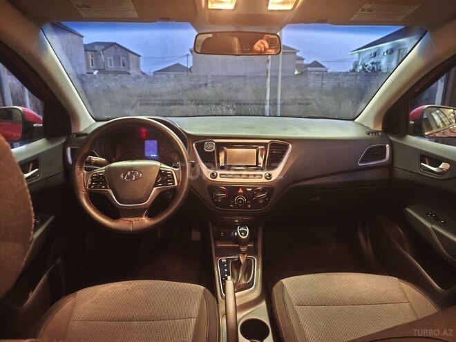 Hyundai Accent 2018, 96,833 km - 1.6 l - Bakı