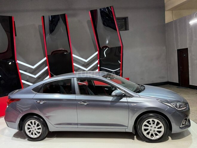 Hyundai Accent 2019, 133,033 km - 1.6 l - Sumqayıt