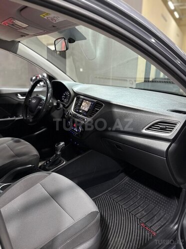 Hyundai Accent 2019, 133,033 km - 1.6 l - Sumqayıt