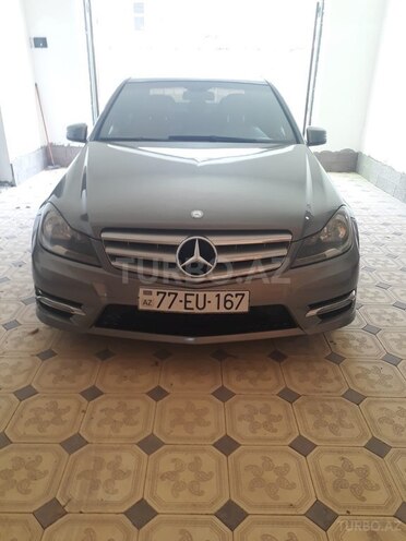 Mercedes C 250 2011, 250,000 km - 1.8 l - Yevlax