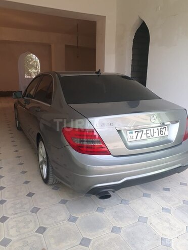 Mercedes C 250 2011, 250,000 km - 1.8 l - Yevlax