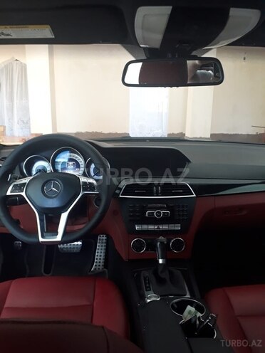 Mercedes C 250 2011, 250,000 km - 1.8 l - Yevlax