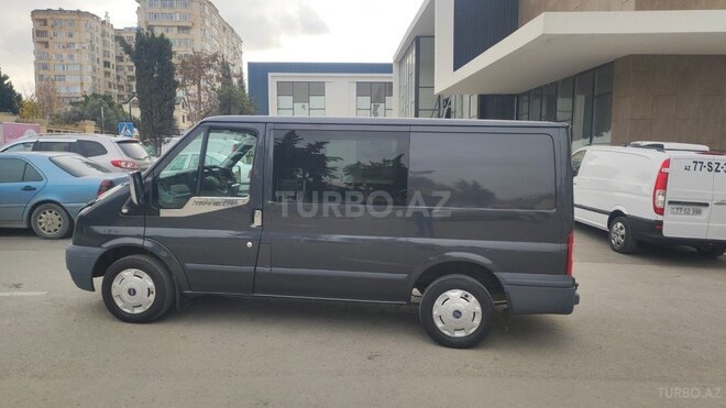 Ford Transit 2009, 196,000 km - 2.2 л - Bakı
