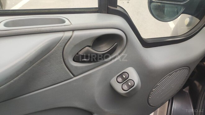 Ford Transit 2009, 196,000 km - 2.2 л - Bakı