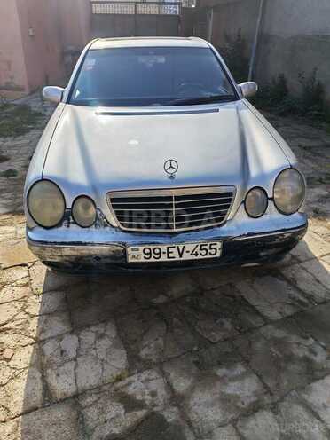 Mercedes E 270 1999, 270,000 km - 2.7 l - Bakı