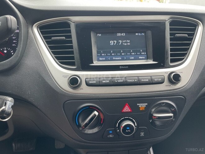 Hyundai Accent 2018, 68,397 km - 1.6 l - Bakı